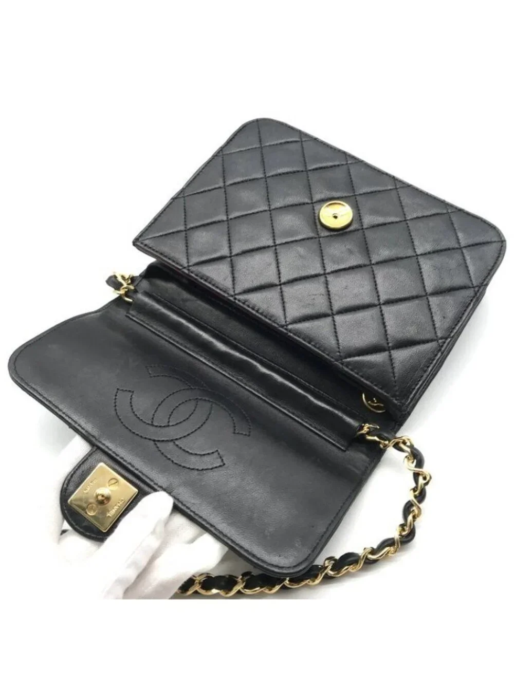 Chanel CC Logo Mini Quilted Lambskin Chain Shoulder Bag Black